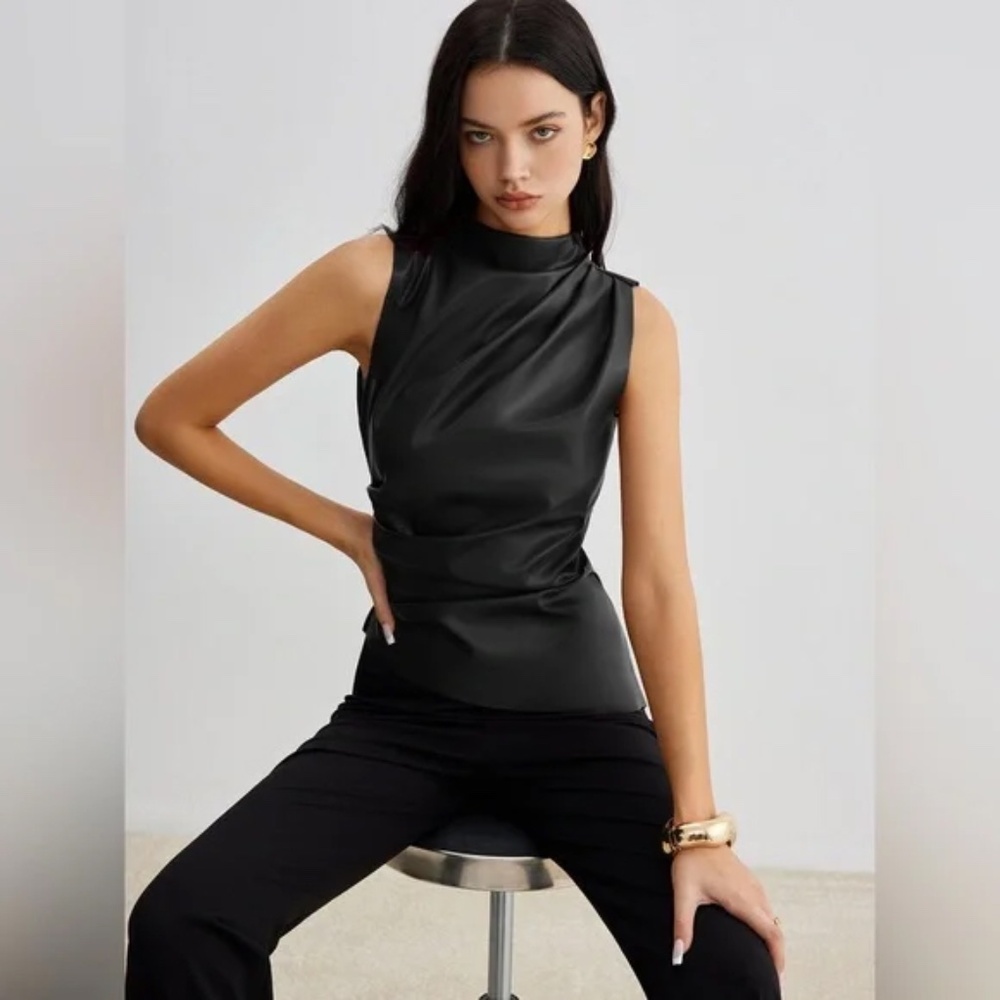 Commense  Mock Neck, Faux Leather Clinched black top. Size S. NWT